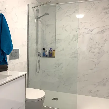 Magnifico De Planta Alta La Isla דירה *